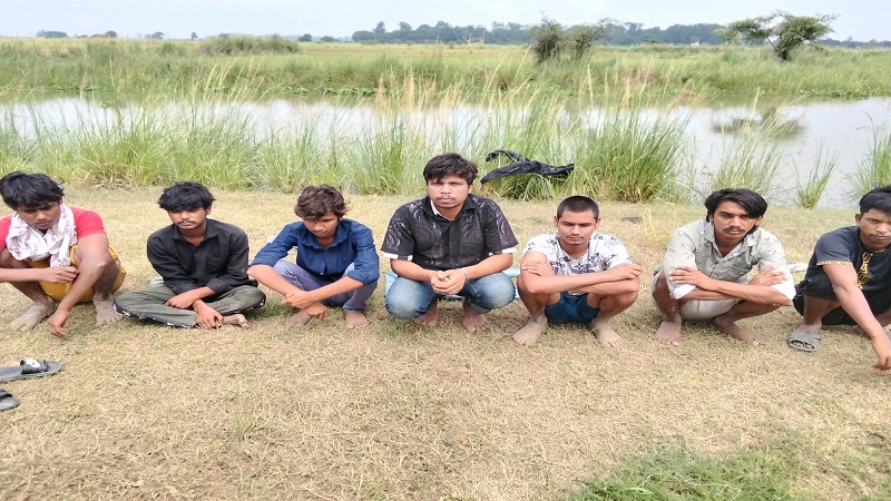 গোমস্তাপুরের চাঁড়ালডাঙ্গা সীমান্ত দিয়ে বিএসএফ’র ৭ জনকে পুশইনের চেষ্টা রুখে দিয়েছে বিজিবি 